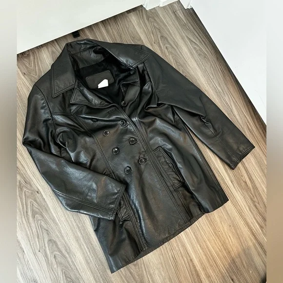 The Leather Ranch Button Up Leather Jacket - Picture 4 of 6